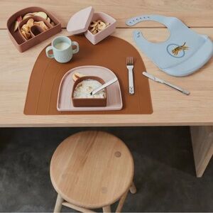 OYOY Rainbow Silicon Placemat Rose Pink Arch-Shaped Placemat NWT